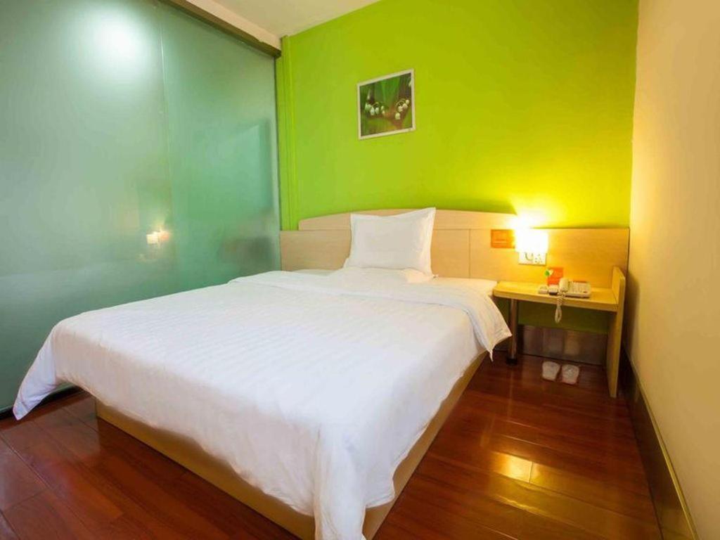 7 Days Inn Shanghai Minhang Dongchuan Road Jiaotong University Zewnętrze zdjęcie