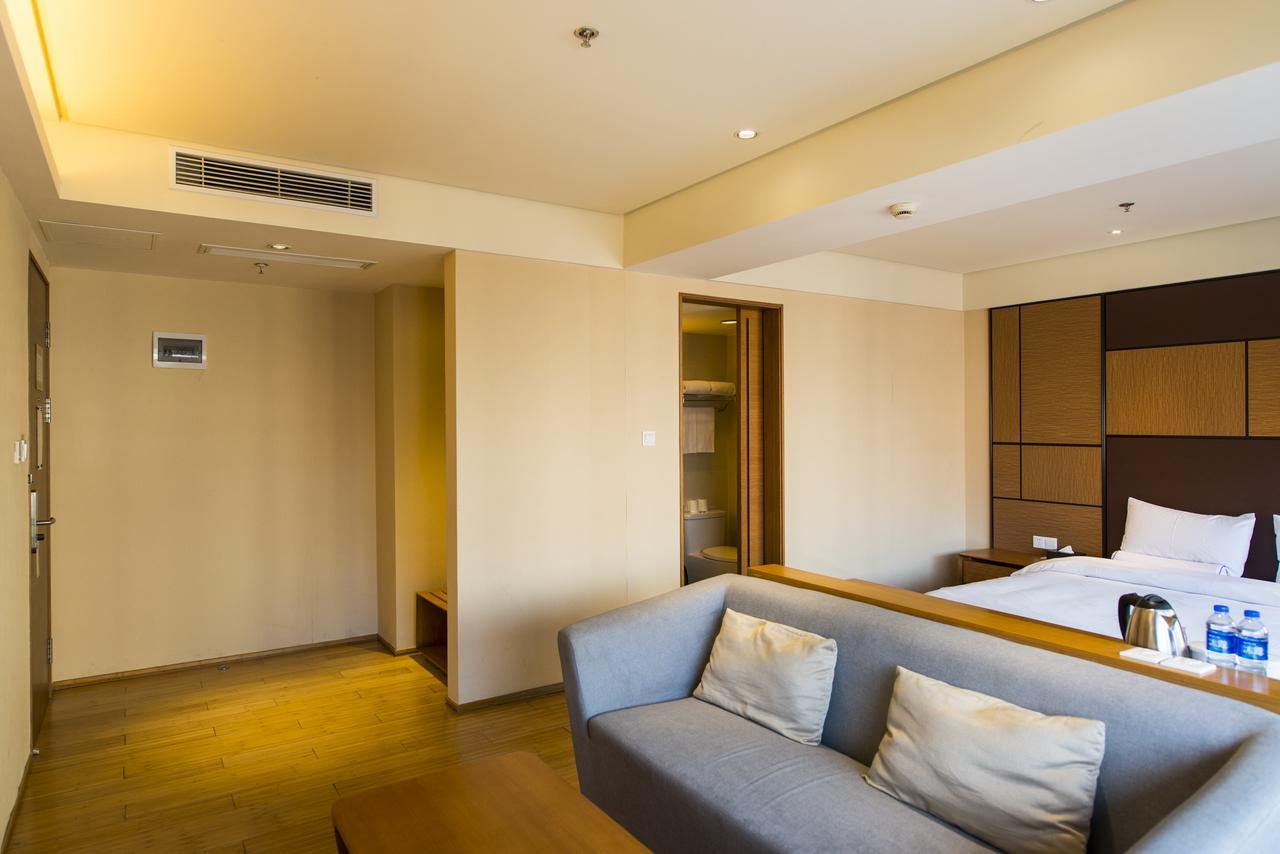 7 Days Inn Shanghai Minhang Dongchuan Road Jiaotong University Zewnętrze zdjęcie